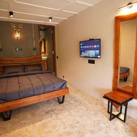 Hotel The Boat Club,Karjat Exterior foto