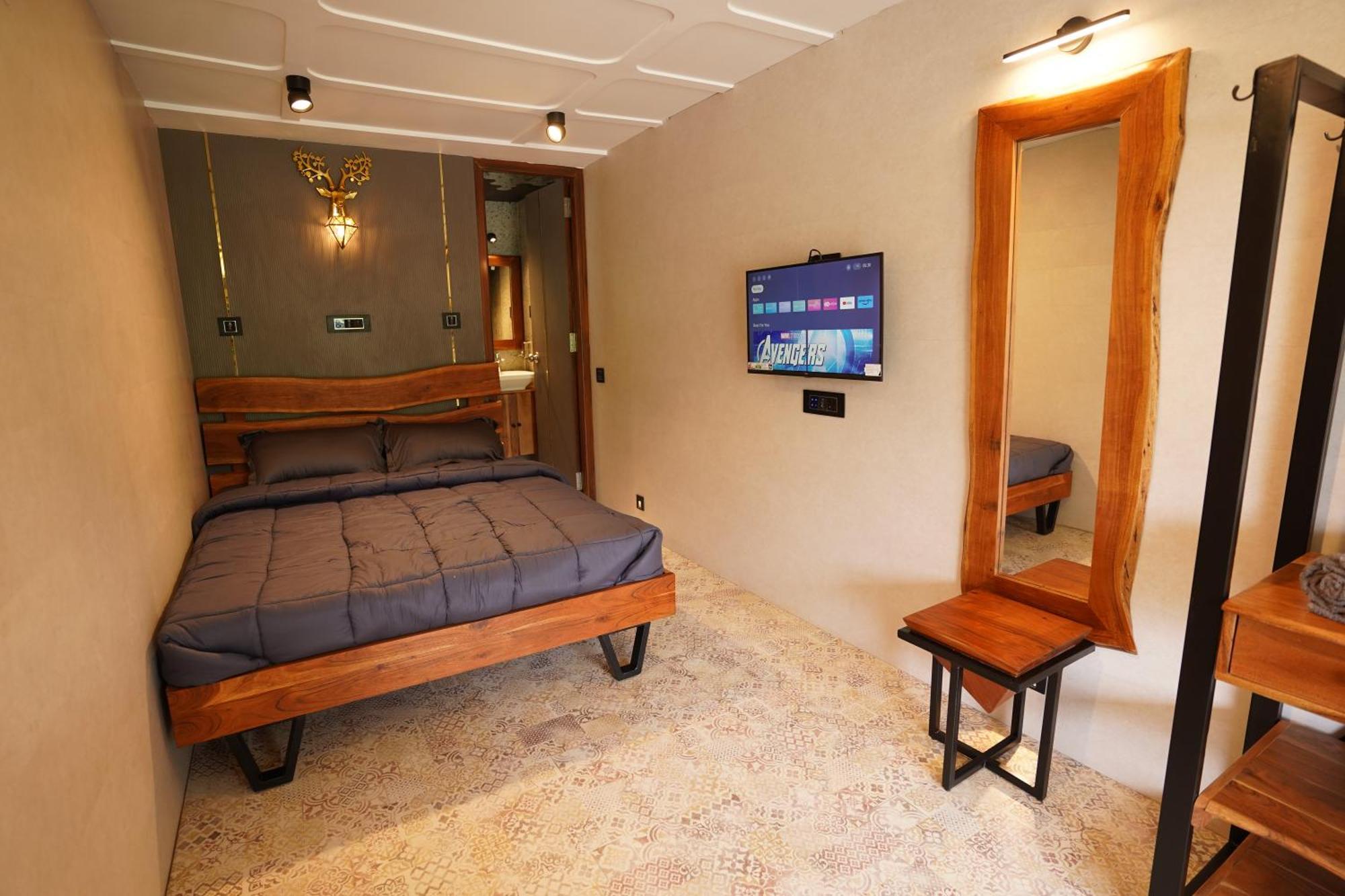 Hotel The Boat Club,Karjat Exterior foto