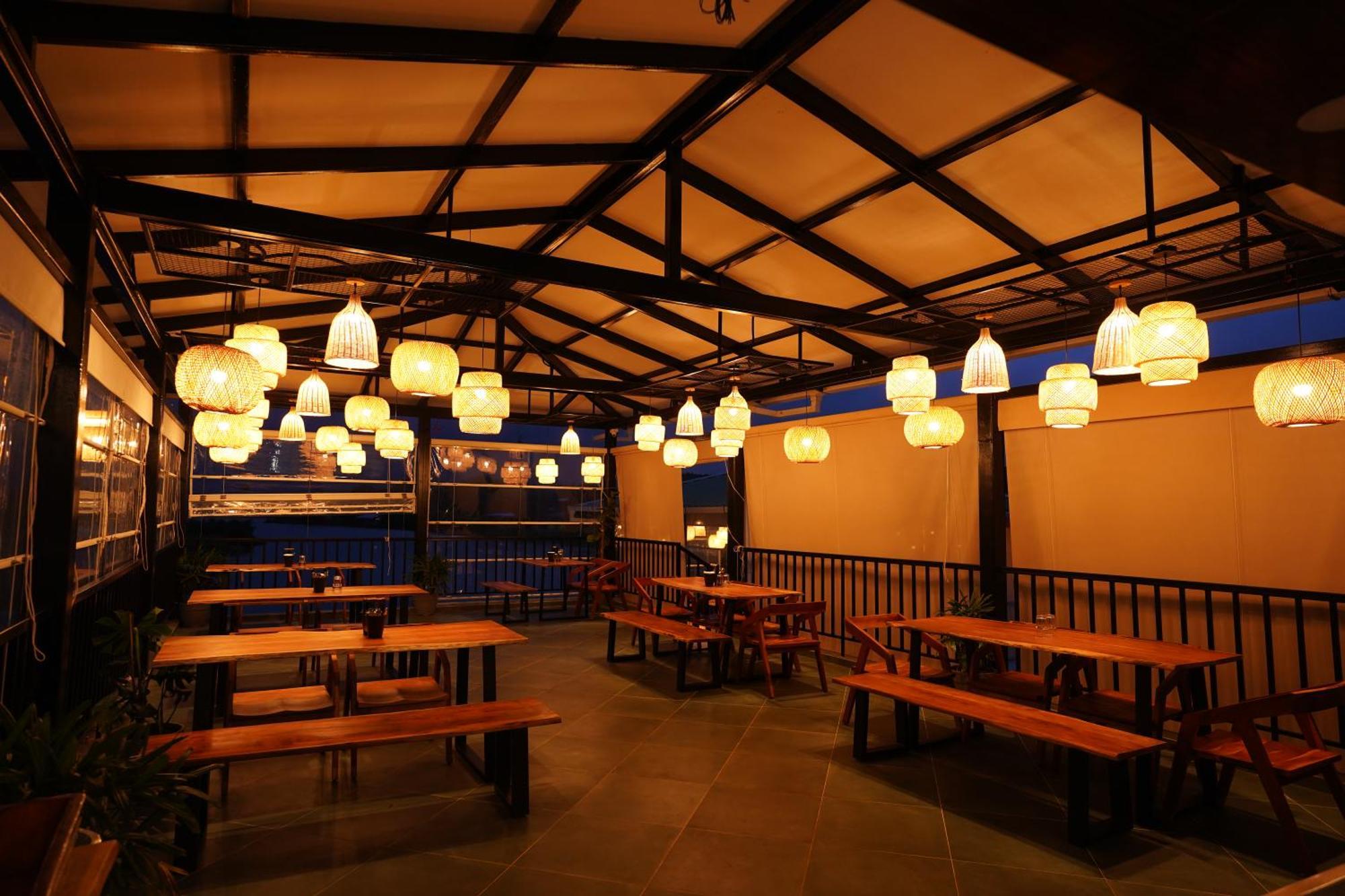 Hotel The Boat Club,Karjat Exterior foto