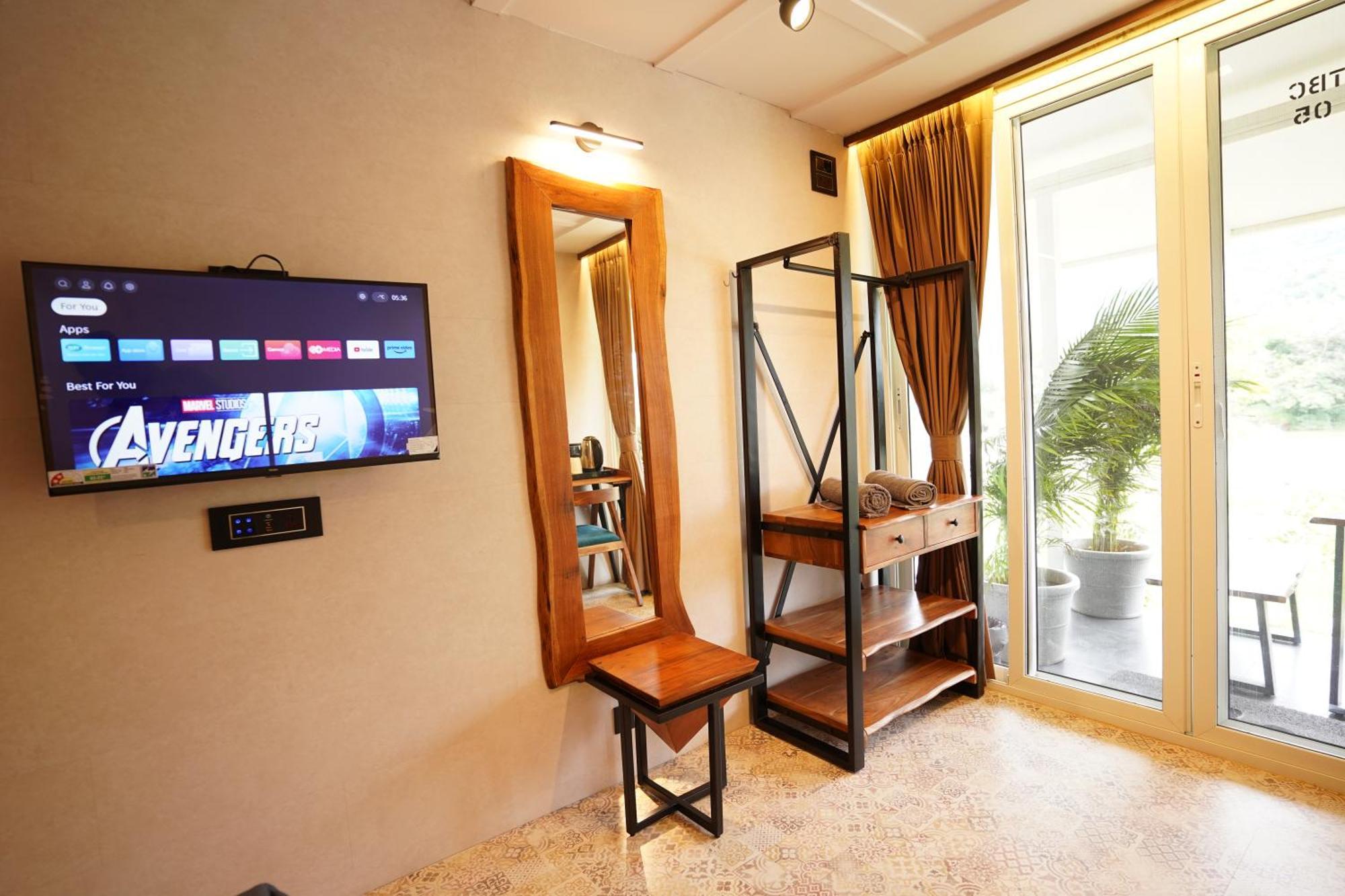 Hotel The Boat Club,Karjat Exterior foto